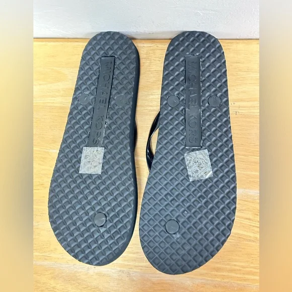 Michael Kors Signature Black Logo Flip Flops - Picture 2 of 2